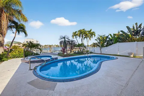 $2,900,000 | 8505 Blind Pass Drive, Treasure Island, FL 33706