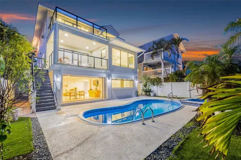 $2,900,000 | 8505 Blind Pass Drive, Treasure Island, FL 33706