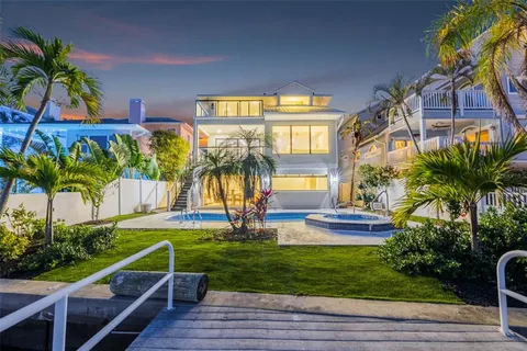$2,900,000 | 8505 Blind Pass Drive, Treasure Island, FL 33706