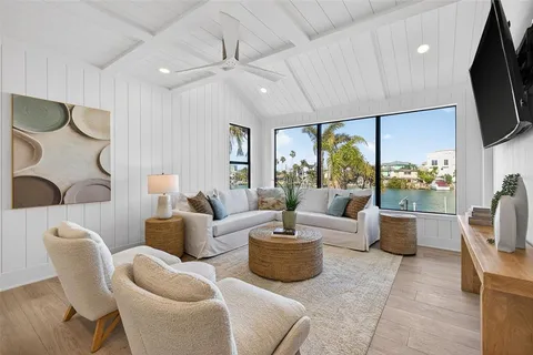 $2,900,000 | 8505 Blind Pass Drive, Treasure Island, FL 33706