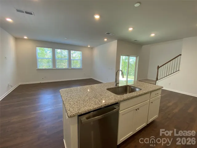 $2,800 | 14057 Lake Home Lane, Charlotte, NC 28278