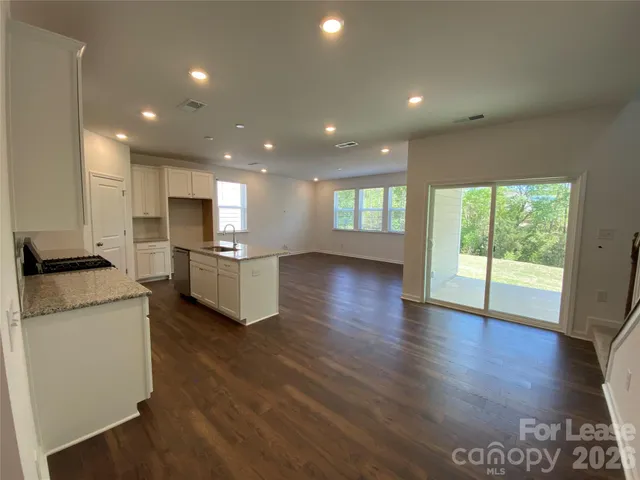 $2,800 | 14057 Lake Home Lane, Charlotte, NC 28278