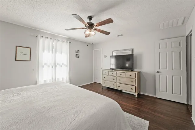 $359,000 | 2917 Highgate Lane, Bedford, TX 76021