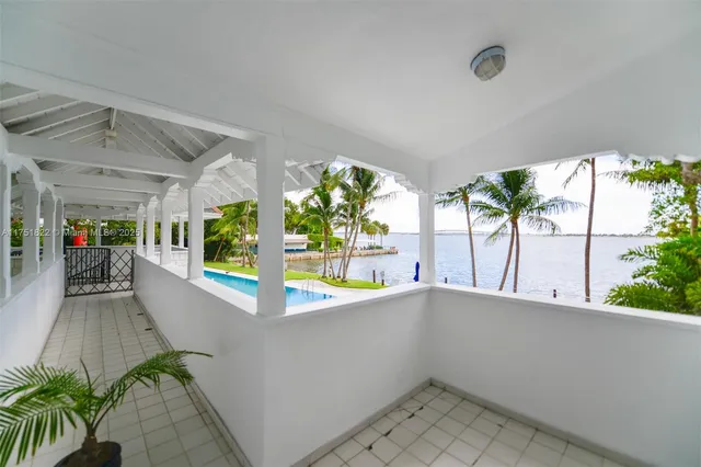 a very nice looking room with furniture