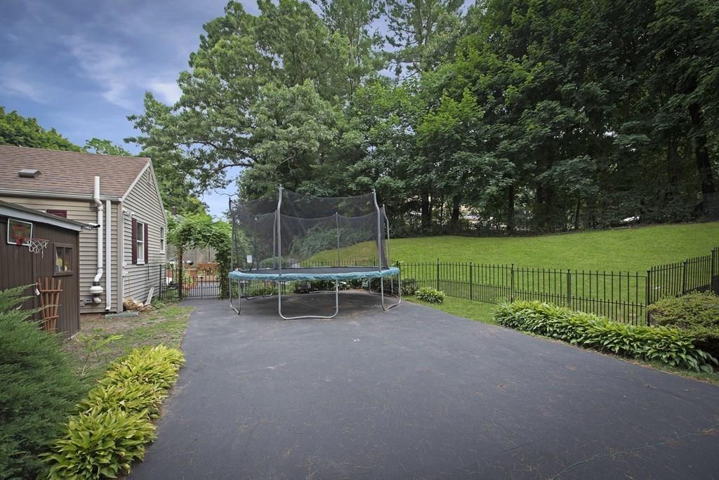 274 Maple Street Danvers, MA 01923 - Photo 27 of 27 Gallery Image 27