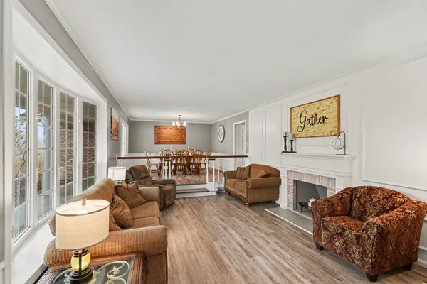 $363,500 | 801 6th Avenue Southeast, Pipestone, MN 56164