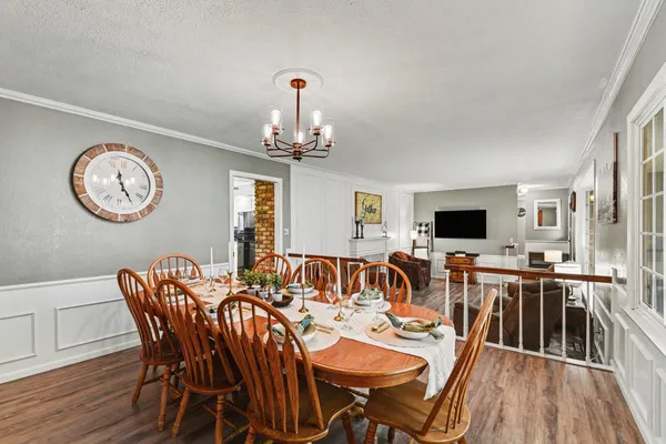 $363,500 | 801 6th Avenue Southeast, Pipestone, MN 56164