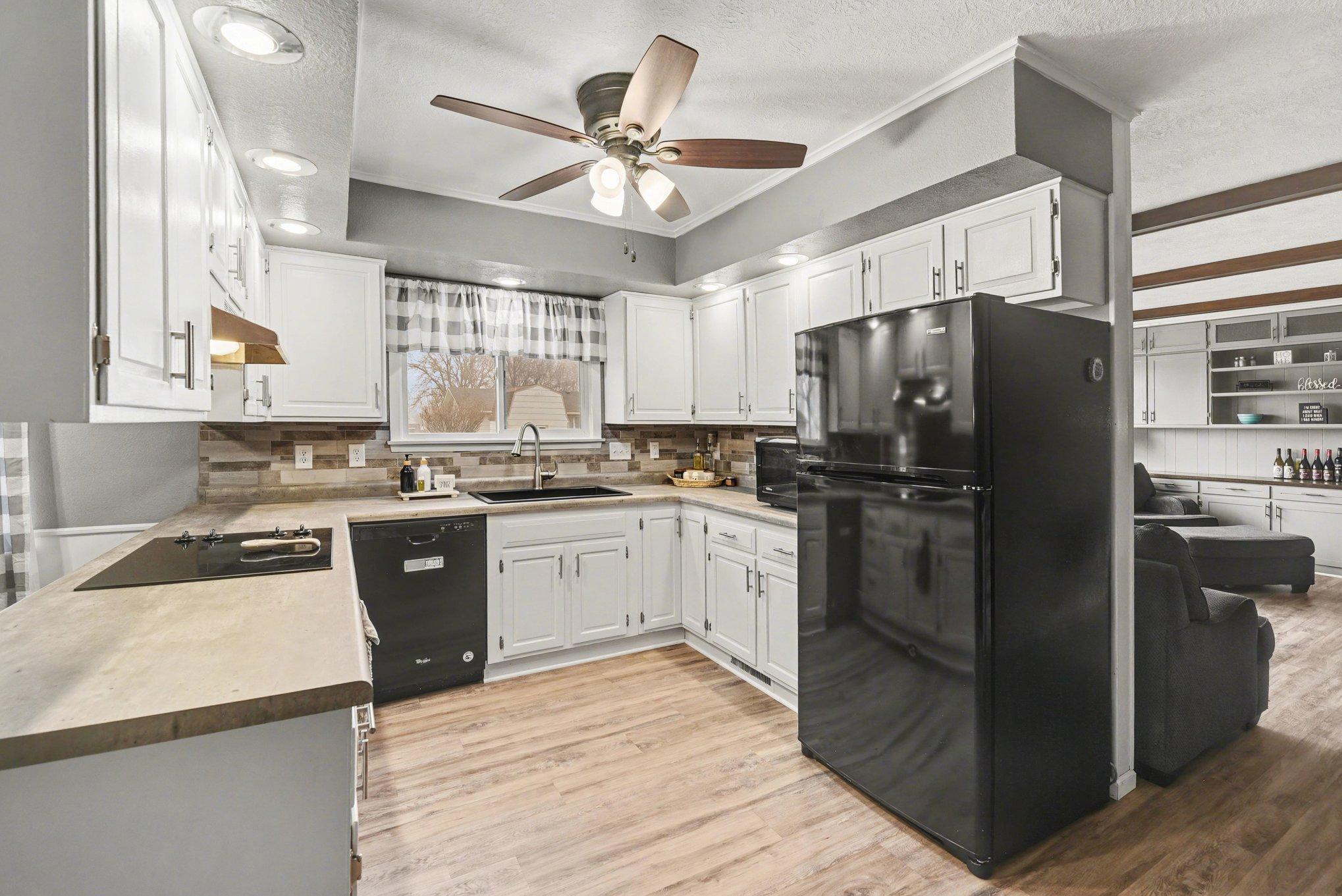 801 6th Avenue Southeast Pipestone, MN 56164 - Photo 6 of 37