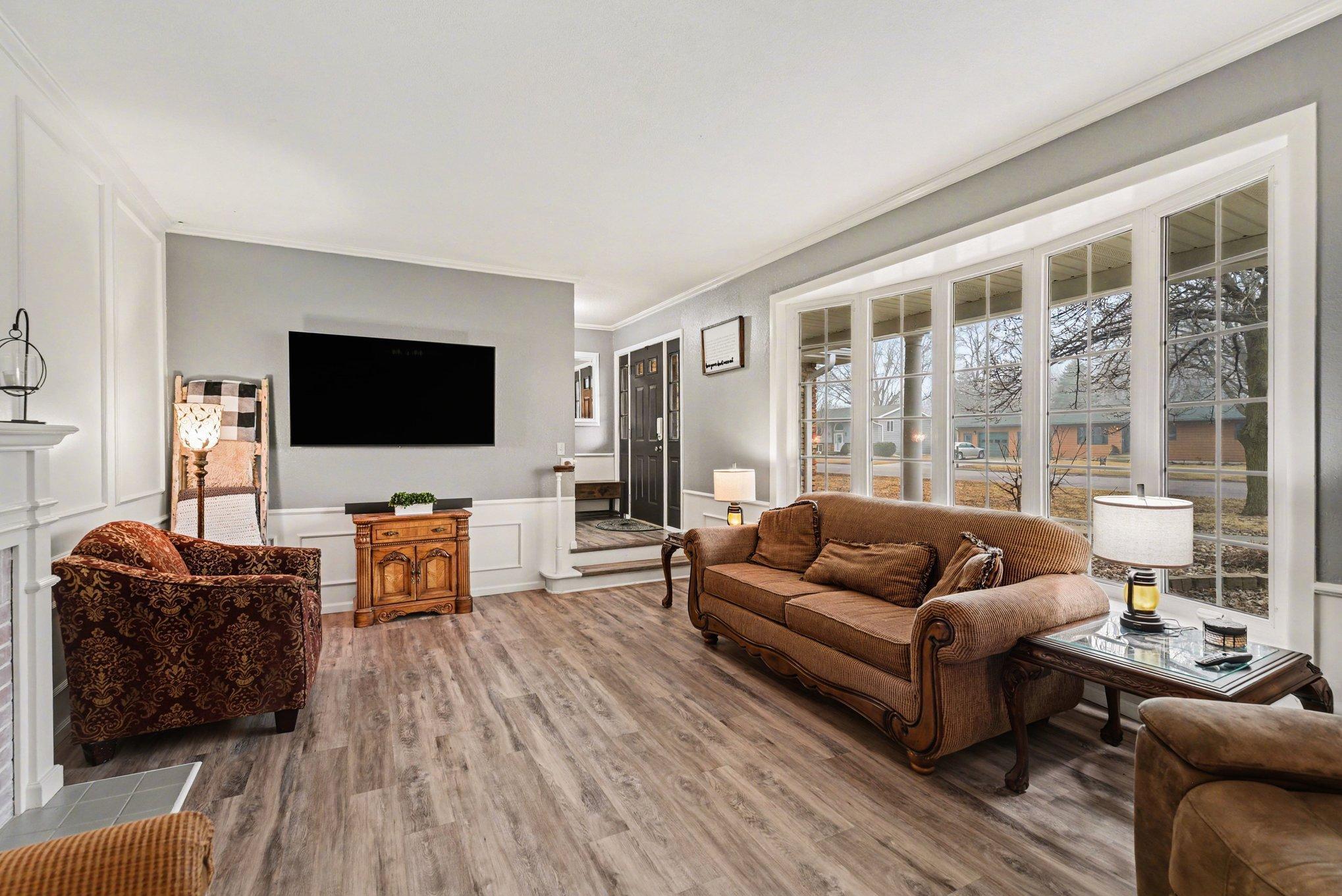 801 6th Avenue Southeast Pipestone, MN 56164 - Photo 10 of 37