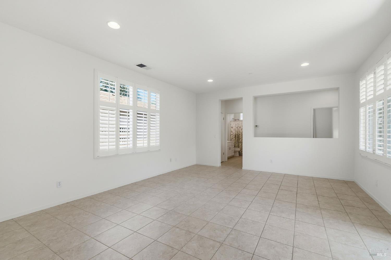 9353 Oak Trail Circle Santa Rosa, CA 95409 - Photo 11 of 20