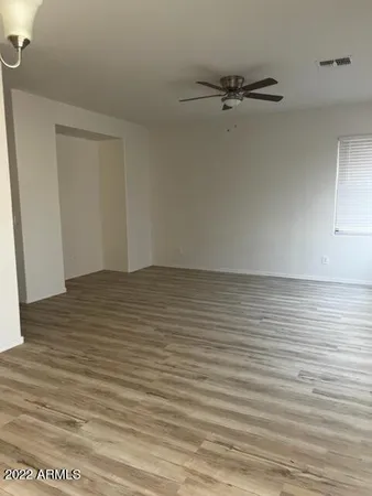 $2,300 | 1898 South Falcon Drive, Gilbert, AZ 85295