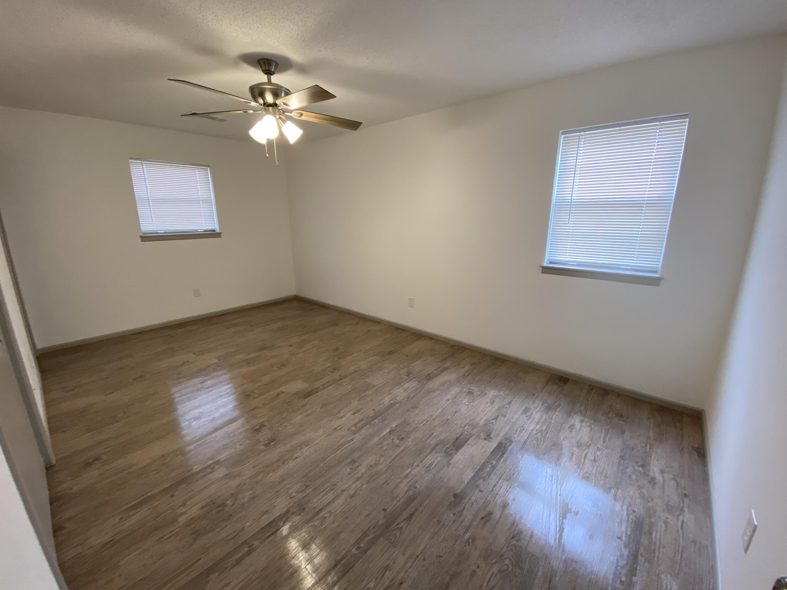 4827 7th Street Lubbock, TX 79416 - Photo 7 of 15 IMG_8456