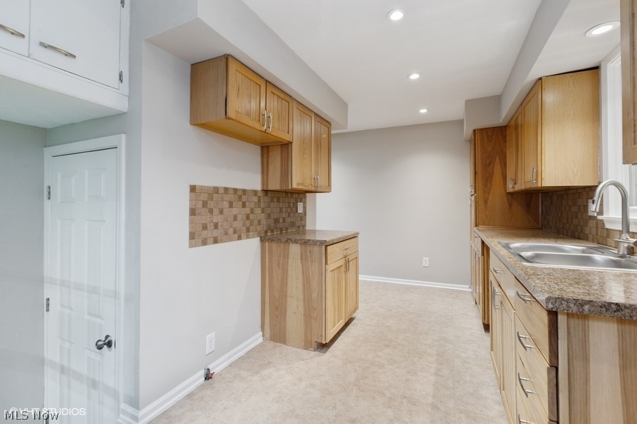 3701 Burkey Road Youngstown, OH 44515 - Photo 7 of 17 Gallery Image 7
