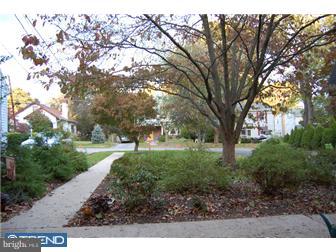 1416 Kingsley Road Havertown, PA 19083 - Photo 3 of 12 View
