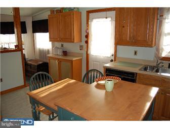 1416 Kingsley Road Havertown, PA 19083 - Photo 6 of 12 Kitchen