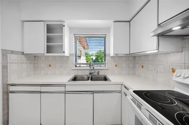 $675,000 | 1191 Northeast 165th Terrace, North Miami Beach, FL 33162