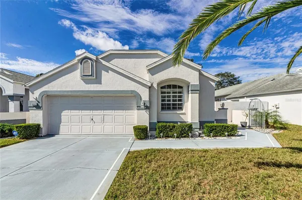 $270,000 | 10443 Casa Grande Circle, Spring Hill, FL 34608