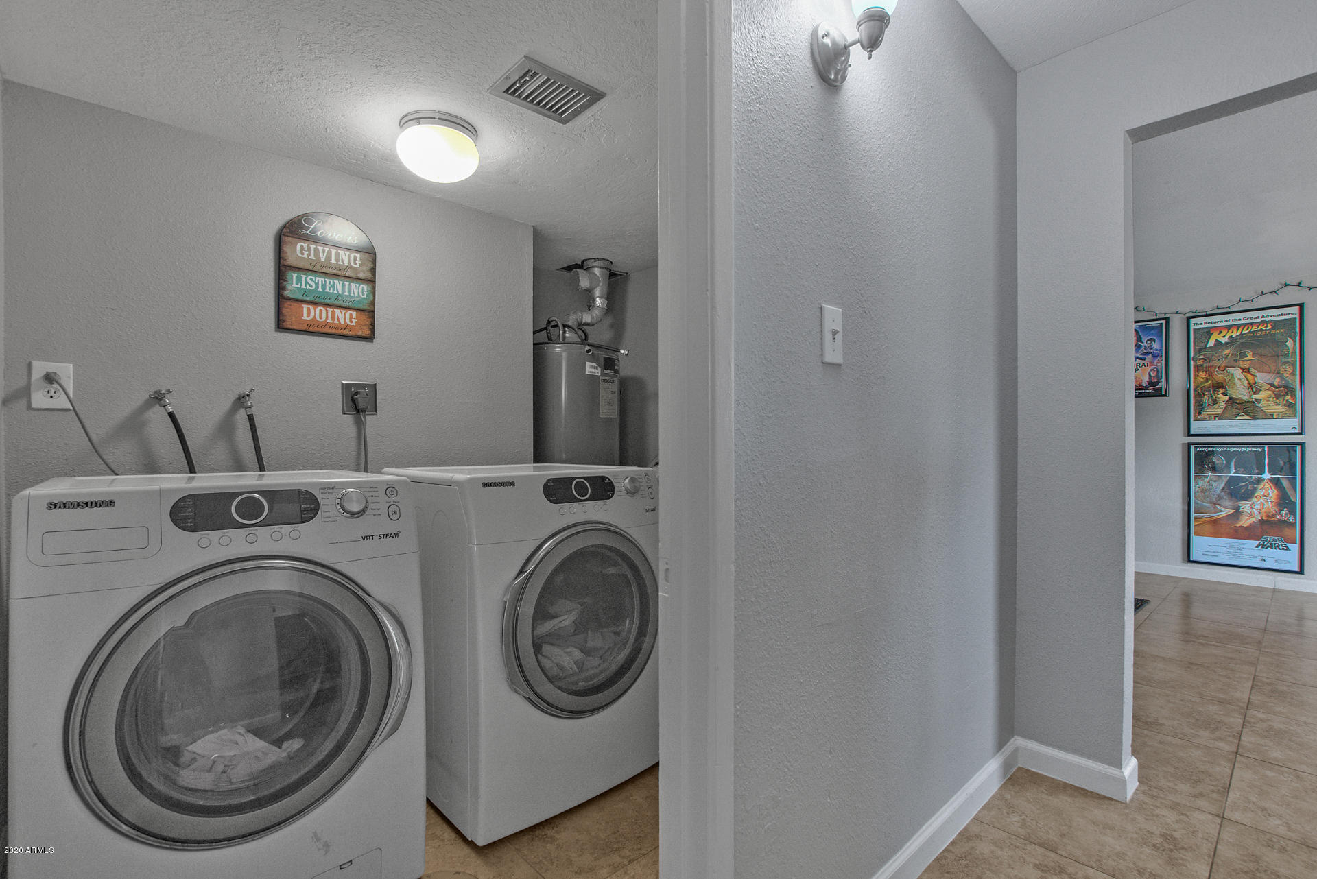 3826 West Wethersfield Road Phoenix, AZ 85029 - Photo 17 of 25 Interior Laundry