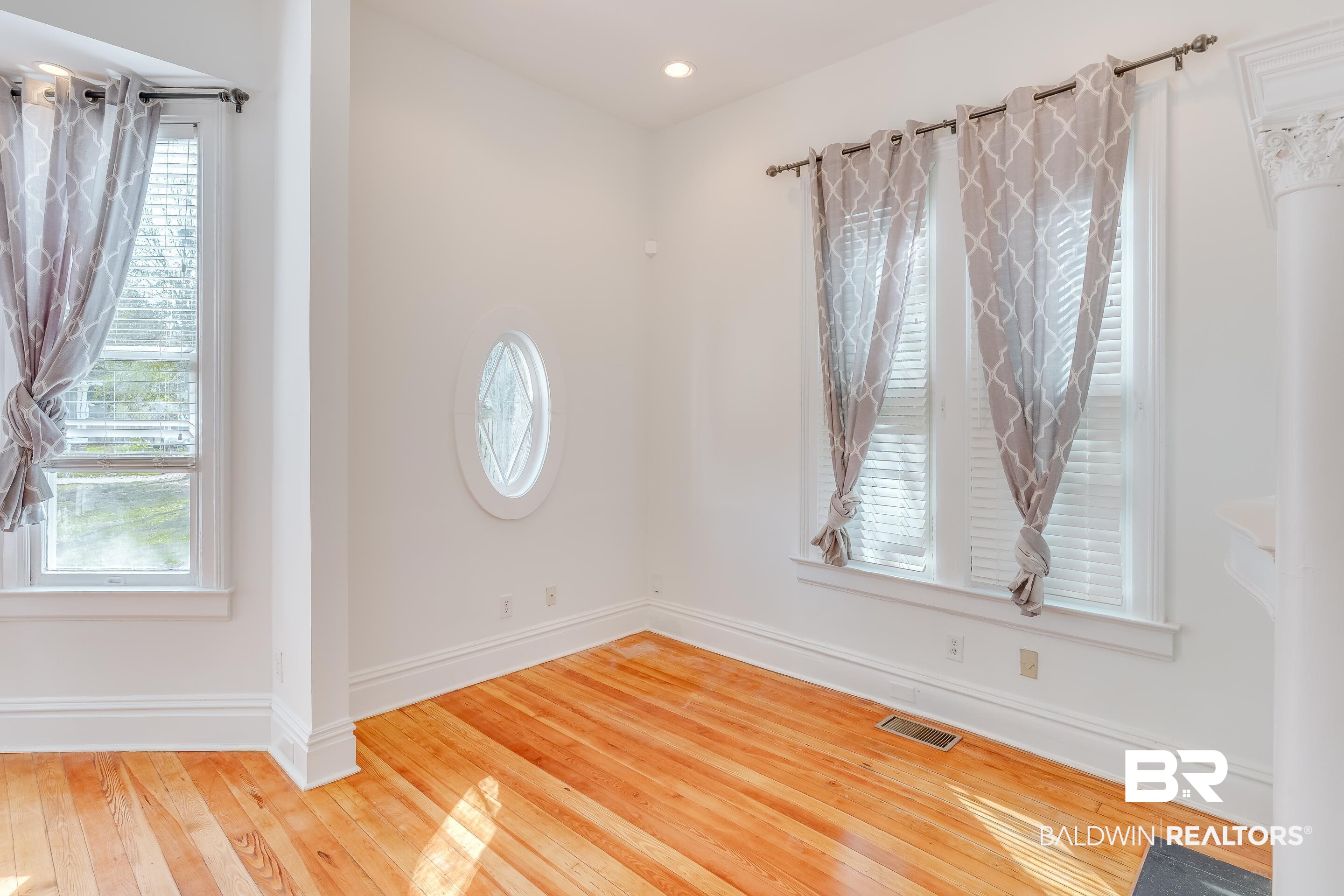 78 Etheridge Street Mobile, AL 36604 - Photo 7 of 51