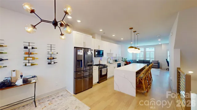 $555,000 | 1025 Wesley Terrace Avenue, Charlotte, NC 28208