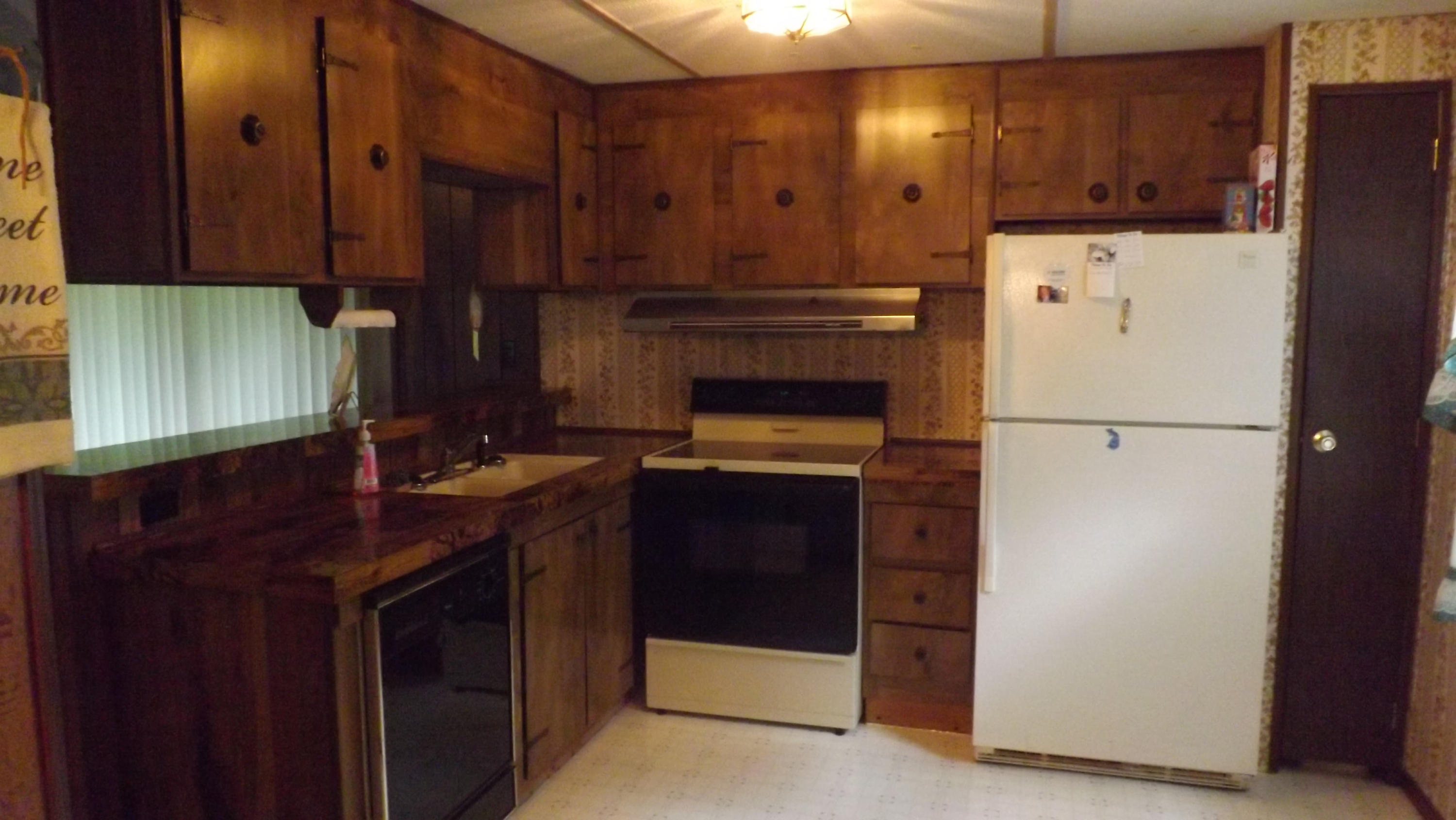 2830 Grove Road Mascot, TN 37806 - Photo 7 of 17 Kitchen