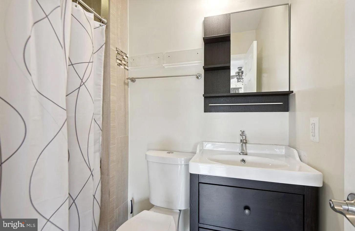 12 Hanover Place Northwest Washington, DC 20001 - Photo 14 of 15