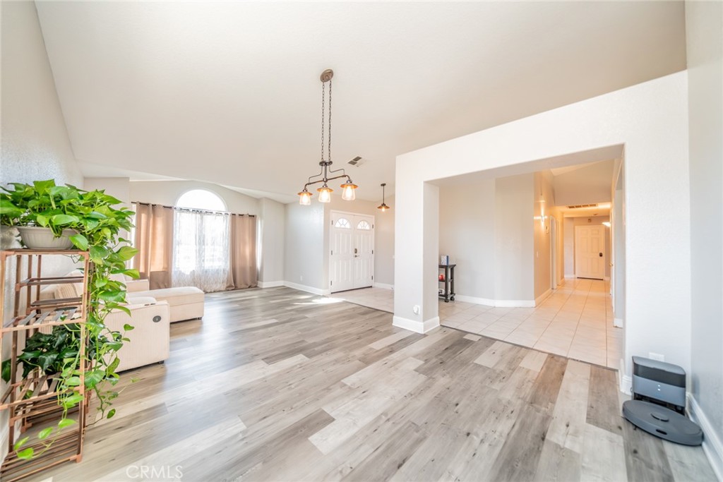 6744 Mission Grove Riverside, CA 92506 - Photo 8 of 53