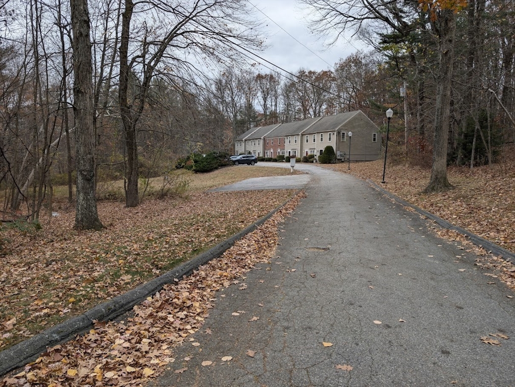 a house view with a outdoor space