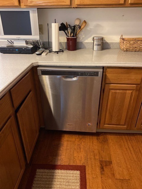 107 Center Depot Road, Unit C Charlton, MA 01507 - Photo 39 of 39 a close view of dining table