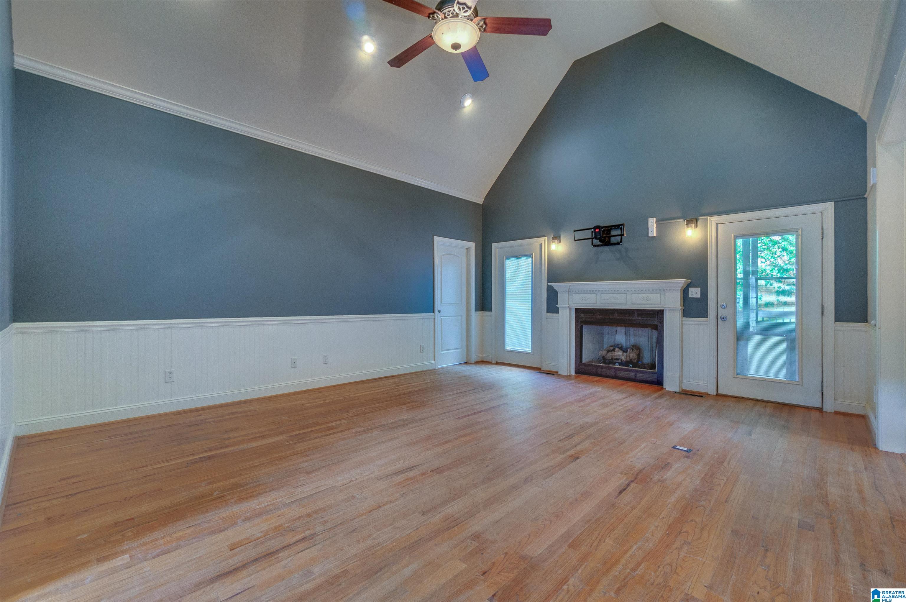 303 Mae Street Clanton, AL 35045 - Photo 9 of 57