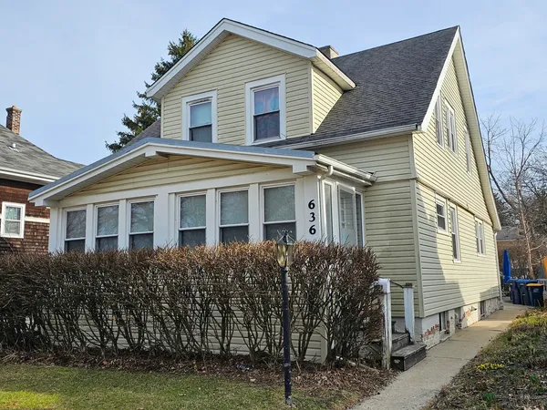 $499,000 | 636 Homewood Avenue, Highland Park, IL 60035