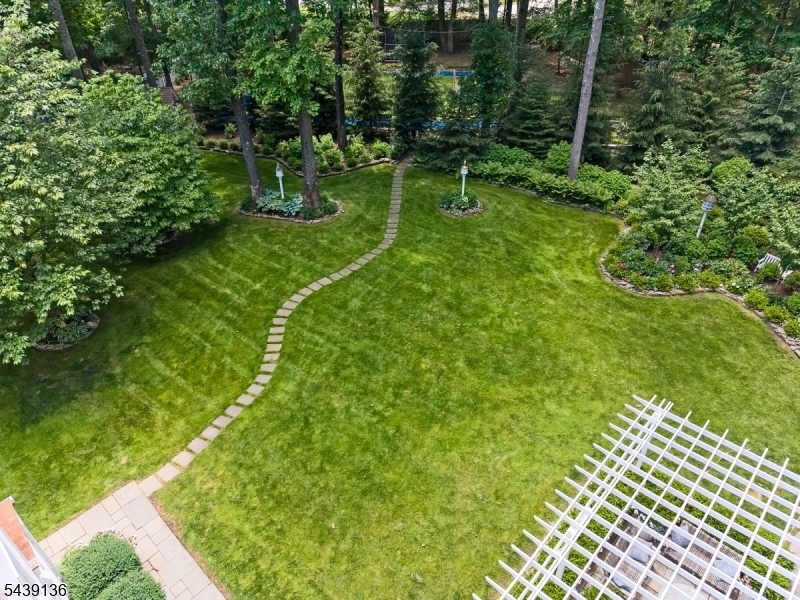 11 Red Oak Row Chester, NJ 07930 - Photo 49 of 50
