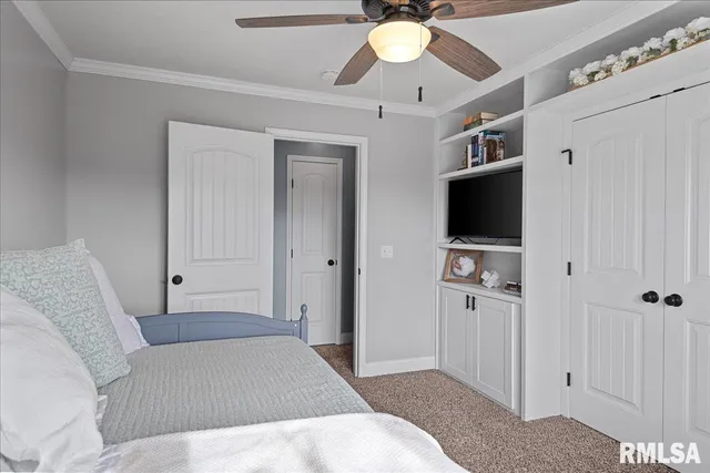 $439,900 | 905 Boxwood Court, Chatham, IL 62629