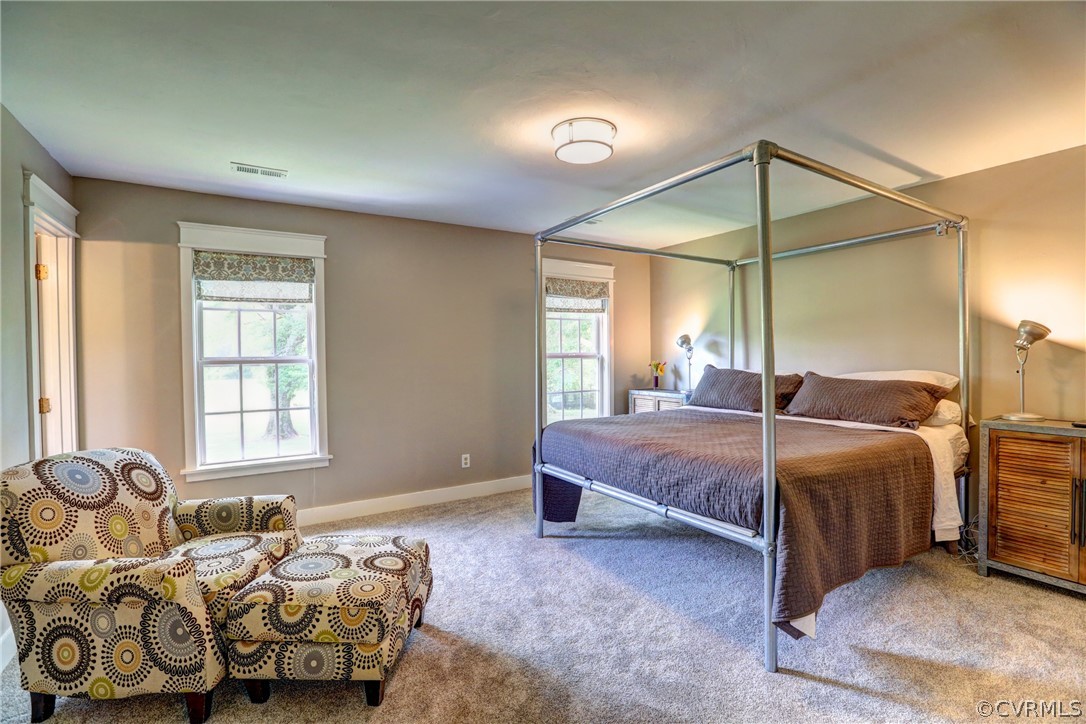 5226 North Warriner Road Richmond, VA 23231 - Photo 23 of 50 a bedroom with a bed and a window