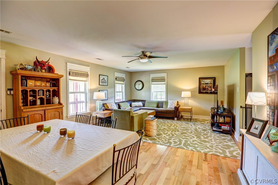 5226 North Warriner Road Richmond, VA 23231 - Photo 10 of 50 a living room with furniture and wooden floor