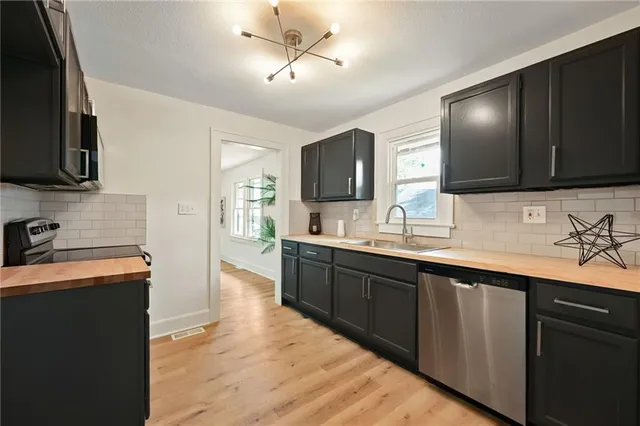 $149,500 | 902 South Crisp Avenue, Independence, MO 64054