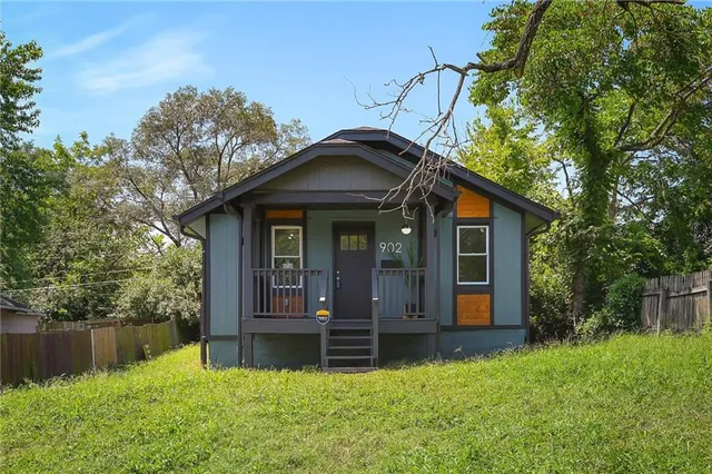 $149,500 | 902 South Crisp Avenue, Independence, MO 64054