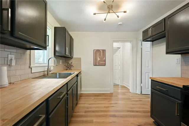 $149,500 | 902 South Crisp Avenue, Independence, MO 64054