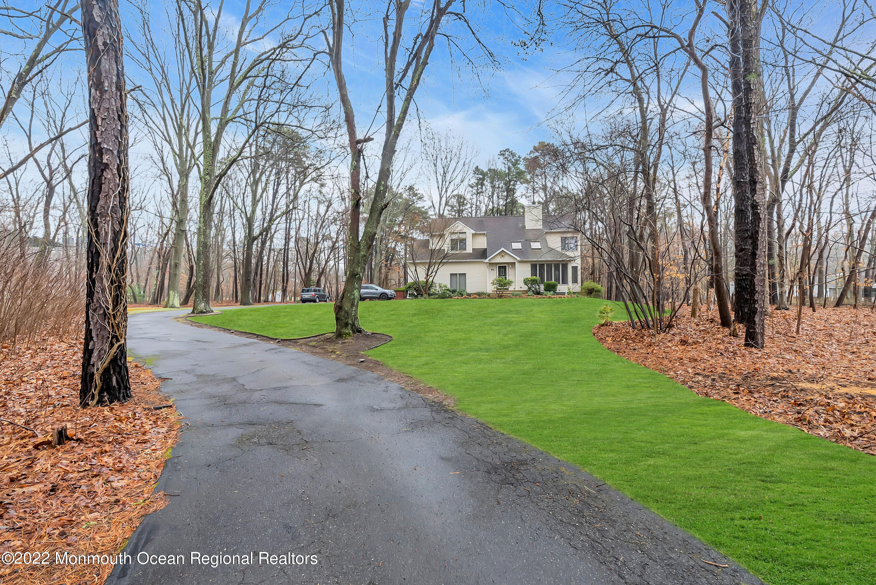 91 Siloam Road Freehold, NJ 07728 - Photo 4 of 34 slocum 30