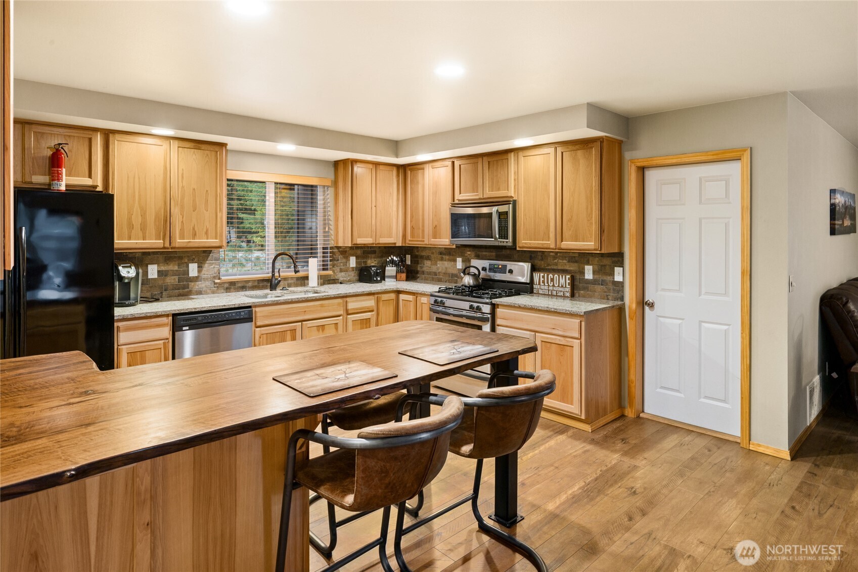 750 Evergreen Valley Loop Road Ronald, WA 98940 - Photo 17 of 40