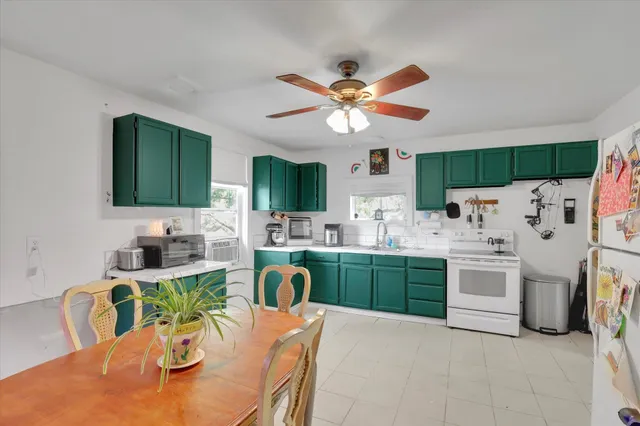 $225,000 | 228 Poplar Street, Tekoa, WA 99033