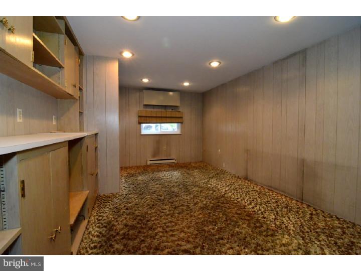 303 Brentwood Road Havertown, PA 19083 - Photo 16 of 24