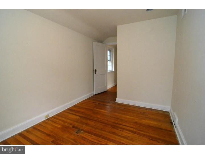 303 Brentwood Road Havertown, PA 19083 - Photo 22 of 24