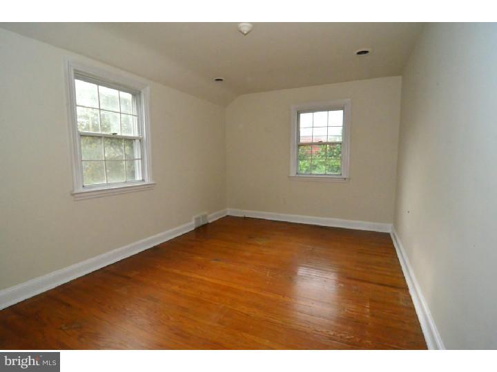303 Brentwood Road Havertown, PA 19083 - Photo 23 of 24