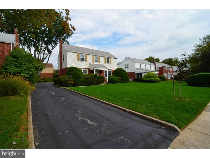 303 Brentwood Road Havertown, PA 19083 - Photo 4 of 24