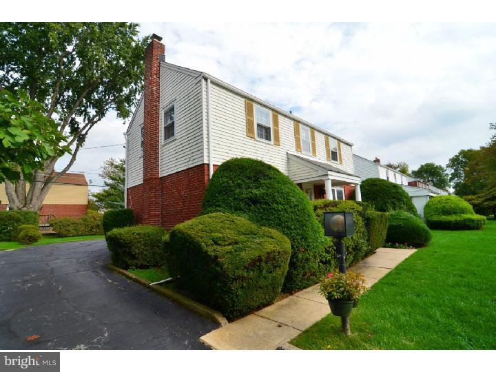 303 Brentwood Road Havertown, PA 19083 - Photo 6 of 24