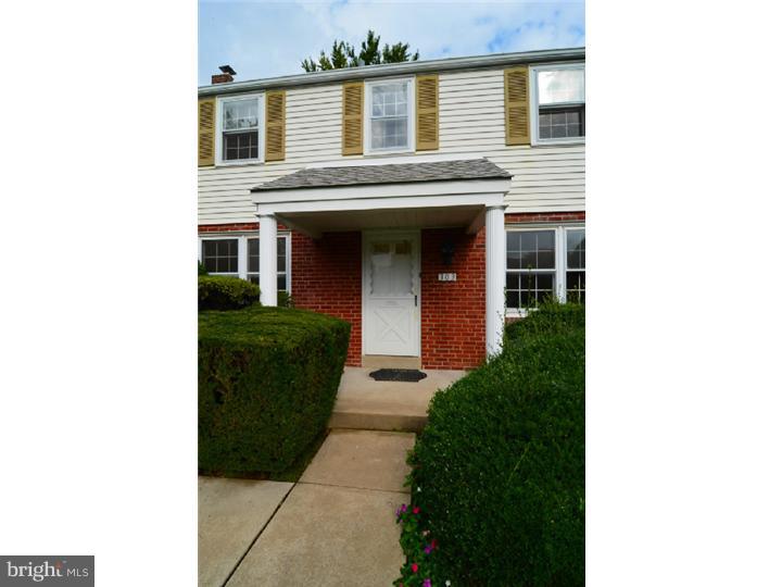 303 Brentwood Road Havertown, PA 19083 - Photo 7 of 24
