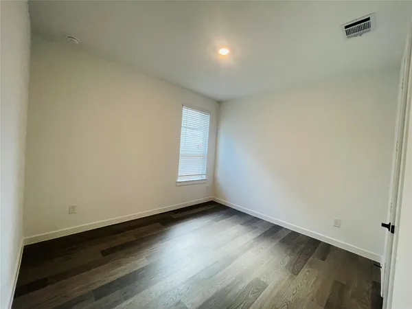 $2,800 | 3309 Woodrose Orchard Drive, Pearland, TX 77581