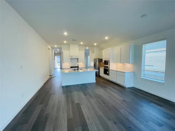 $2,800 | 3309 Woodrose Orchard Drive, Pearland, TX 77581