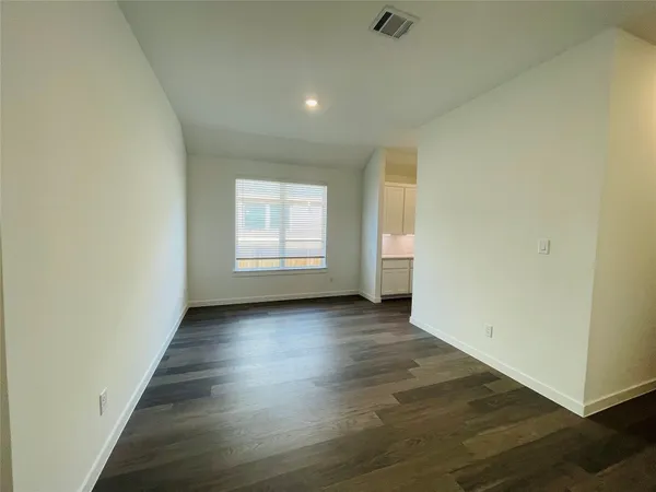 $2,800 | 3309 Woodrose Orchard Drive, Pearland, TX 77581